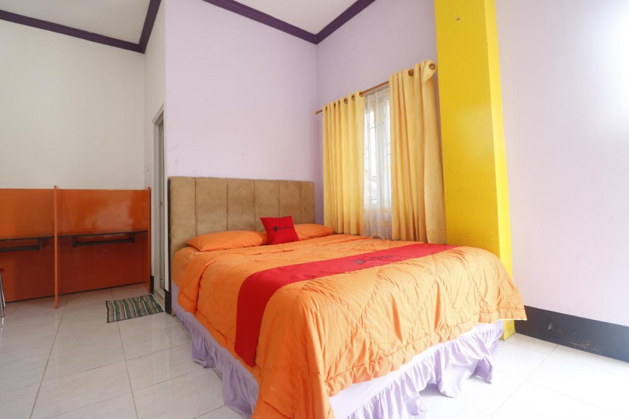 Hotel Reddoorz Syariah Near Bscc Dome Balikpapan  Exterior foto