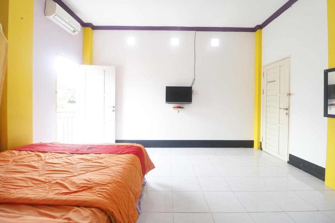 Hotel Reddoorz Syariah Near Bscc Dome Balikpapan  Exterior foto